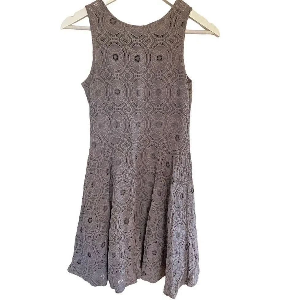 Altar’d State Taupe Applique Lace Dress – Small – Boho Romantic, Knee Length